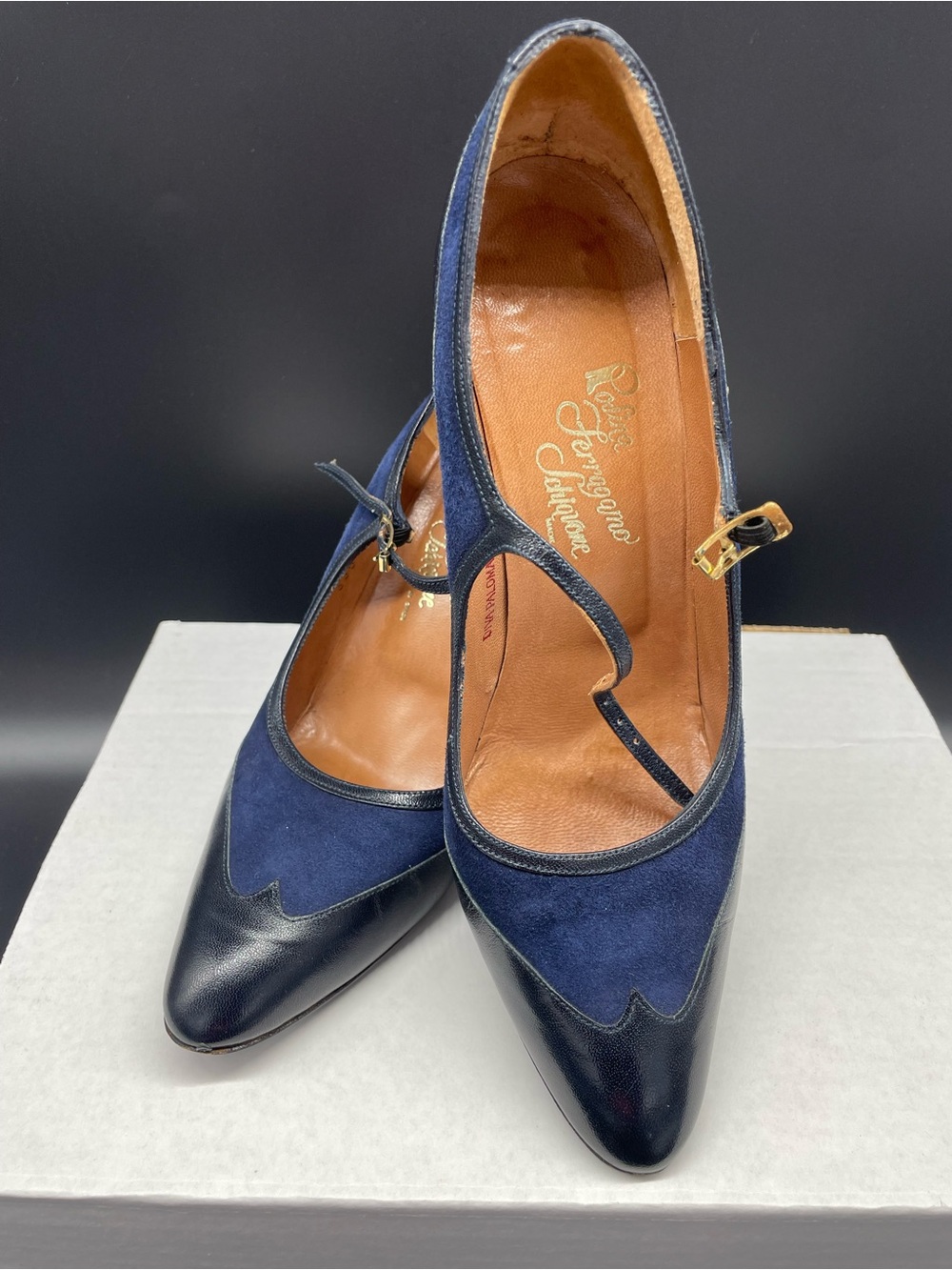 Rosina Ferragamo Schiavone Diva Paloma Navy Suede & Leather Mary Jane Pumps